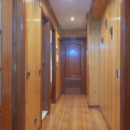 Avg Alvaro De Albornoz 19 شقة