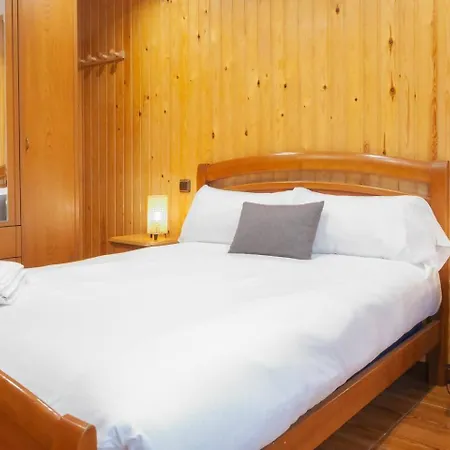 Апартаменты Avg Alvaro De Albornoz 19 Хихон